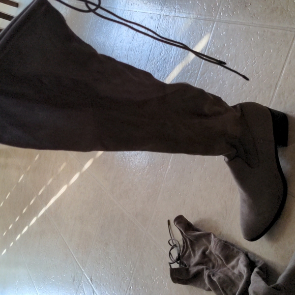 SM NY tan suede thigh high boots - Picture 4 of 8